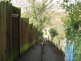 Footpath in Marlow Bottom