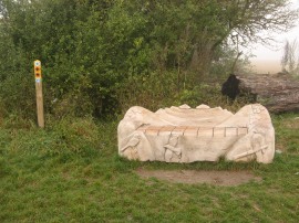 Wooden Bench nr Dunstable