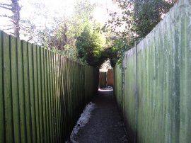 Signpost at Jenkins Lane