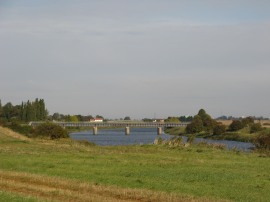 Old rail bridge over the flood relief channel