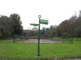 Tennis Courts, Maryon Park