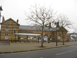 Penge East station