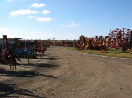 Farm Machinery nr Woodhams Farm