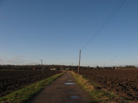 Approaching Mundon