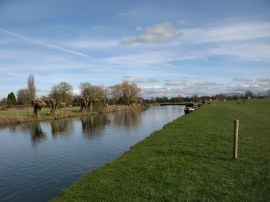 Heading towards St John's Lock