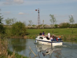 Heading towards Bablock Hythe