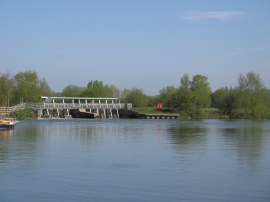 Kings weir