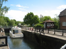 Abingdon Lock - 14