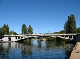 Reading Bridge