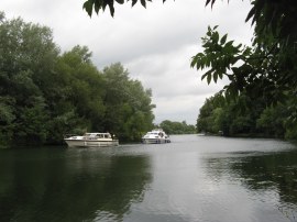 River Thames nr Reading