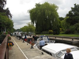 Shiplake Lock