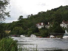 River Thames nr Bolney Court