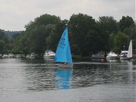 Sail Boat nr Cookham