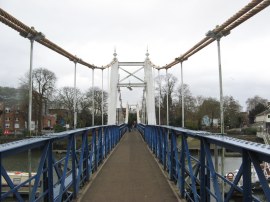 Teddington Lock Footbridge (West)