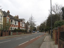 Twickenham Road, TW11
