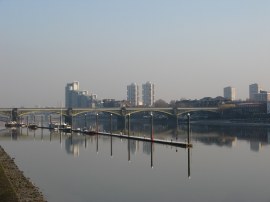 View towards Battersea Railway Bridge