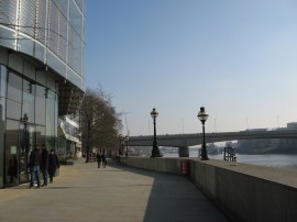 Thames Path, Oystergate Wharf