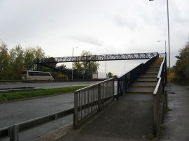 Footbridge over the A40