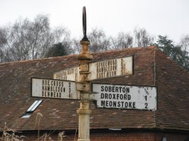 Road sign nr Soberton