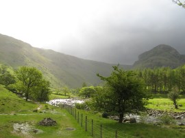 Path alongside Stonethwaite Beck