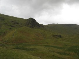 Approaching Lining Crag