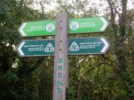 Fingerpost, Brent Lodge Park