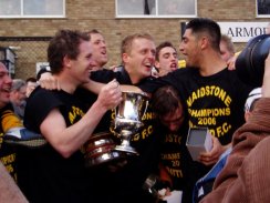 Maidstone United 28 Apr 06