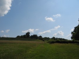 Path heading up from Stream Farm