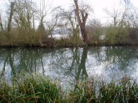 Lea Valley Walk Path