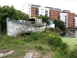 Abandoned Boat, City Mill River