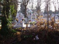 Tottenham Park Cemetery