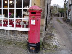 Letter box in Hartington
