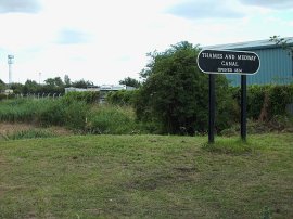 Thames and Medway Canal