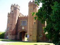 Gatehouse, Lullingstone Castle