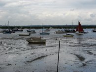 Sailing boats nr Mersea Fleet