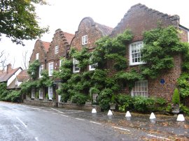 Village Road, Denham