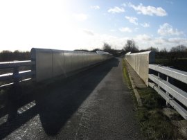 Bridge over channel tunnel rail link