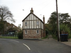 Footpath from Manor Road