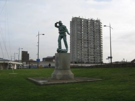 Nayland Rock Statue