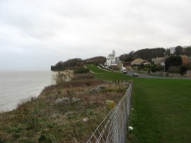 Path above Dumpton Bay