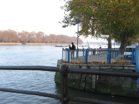 The mouth of Beverley Brook